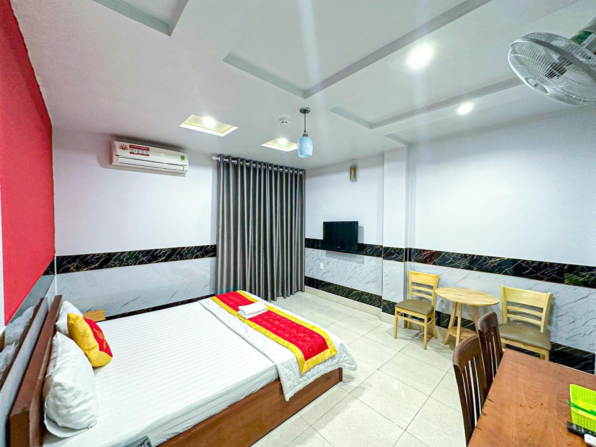Amura Hotel Quan 7 Ho-Chi-Minh-Stadt Exterior foto